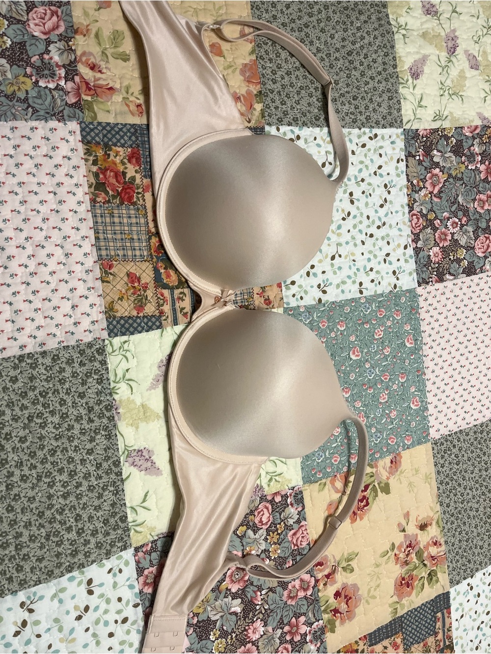 Victoria's Secret Nude Perfect Shape Bra